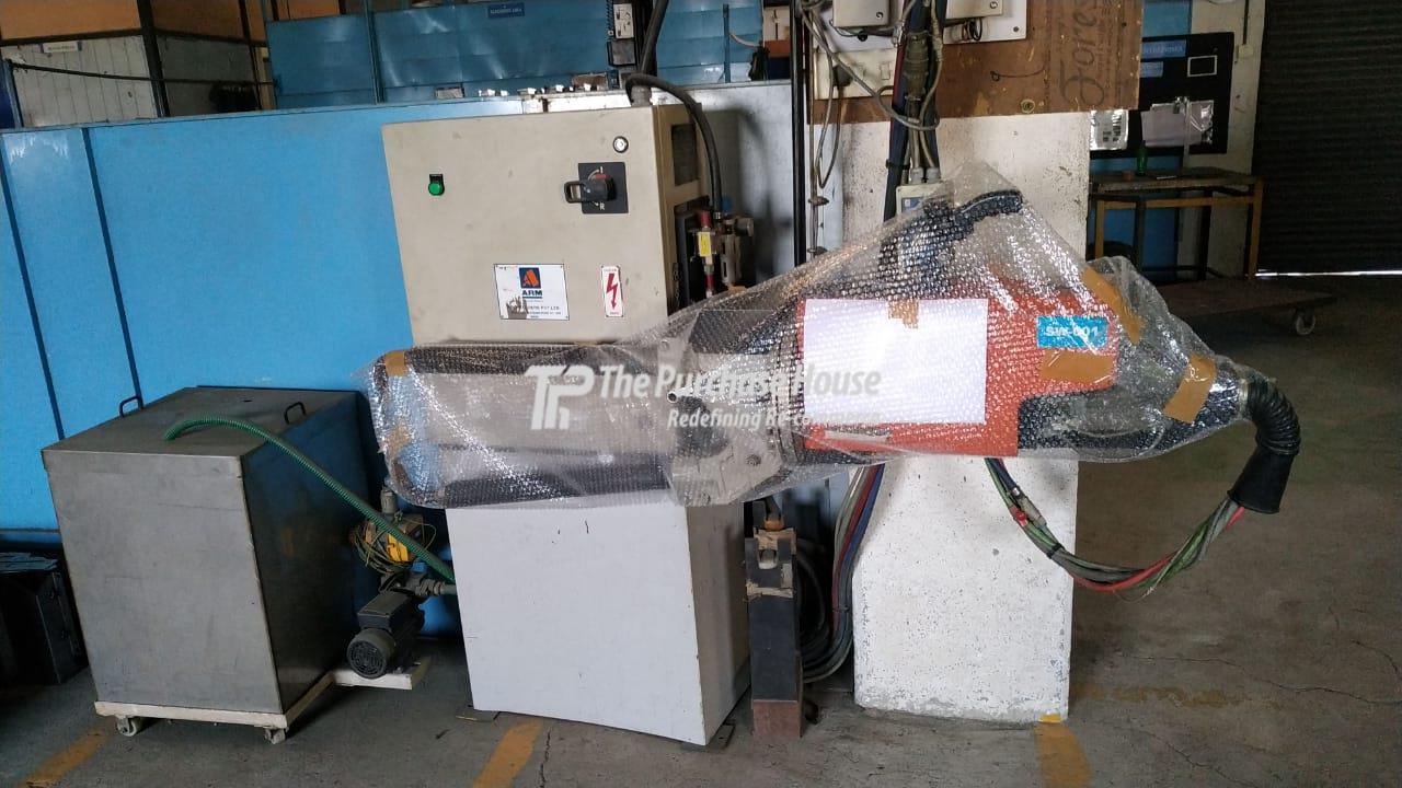 WELDING MACHINE