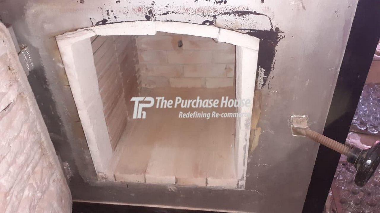 HEAT FURNACE