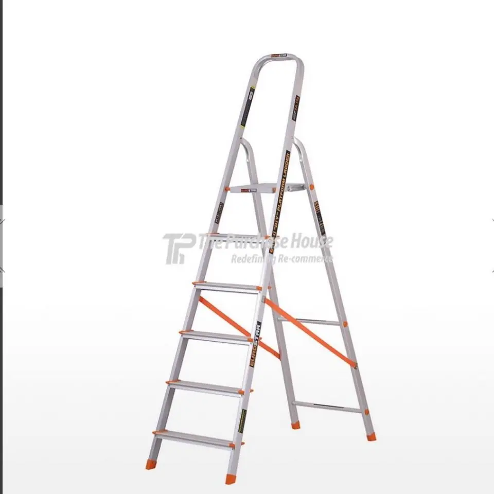 ALUMINIUM LADDER