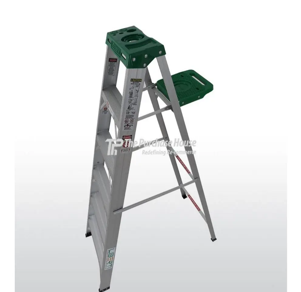 ALUMINIUM LADDER