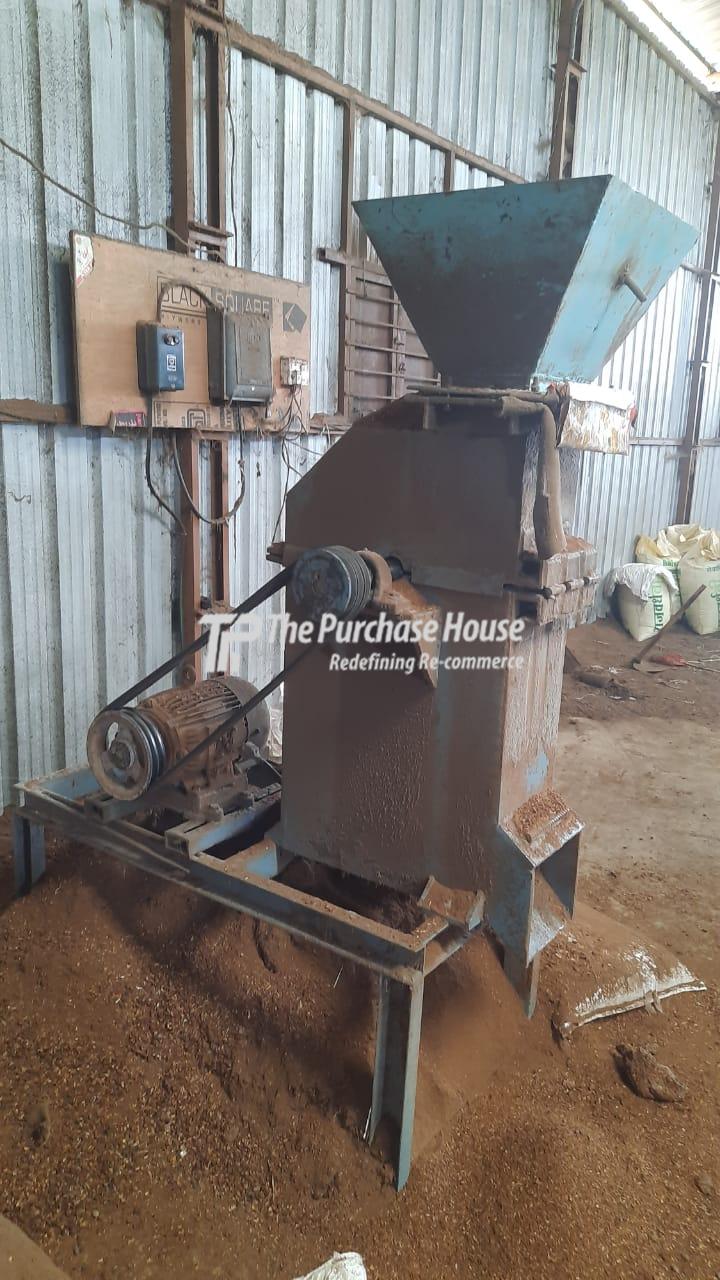 PULVERISER OR HAMMER MILL