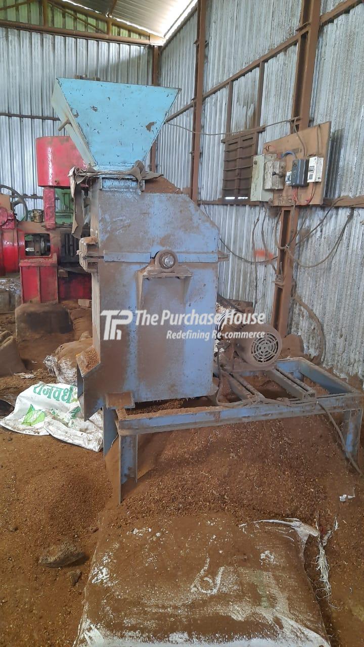 PULVERISER OR HAMMER MILL