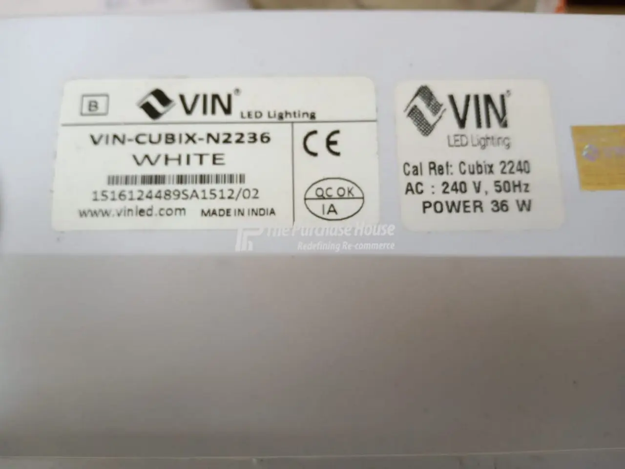 LED CELLING FLUSH LIGHT