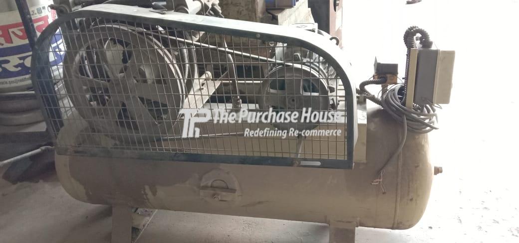 RECIPROCATIONG AIR COMPRESSOR