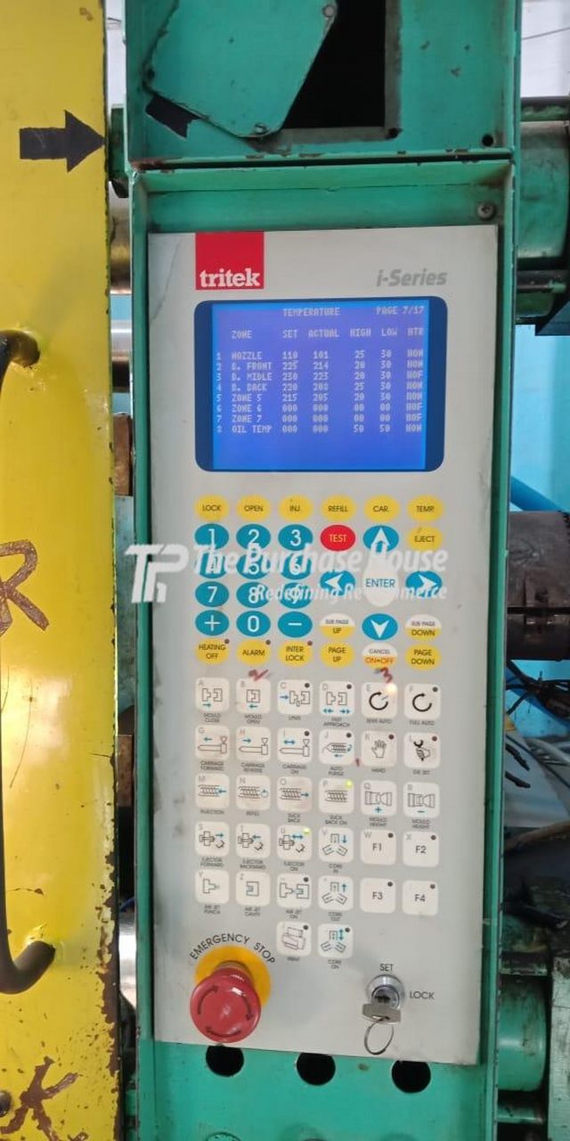 INJECTION MOULDING MACHINE