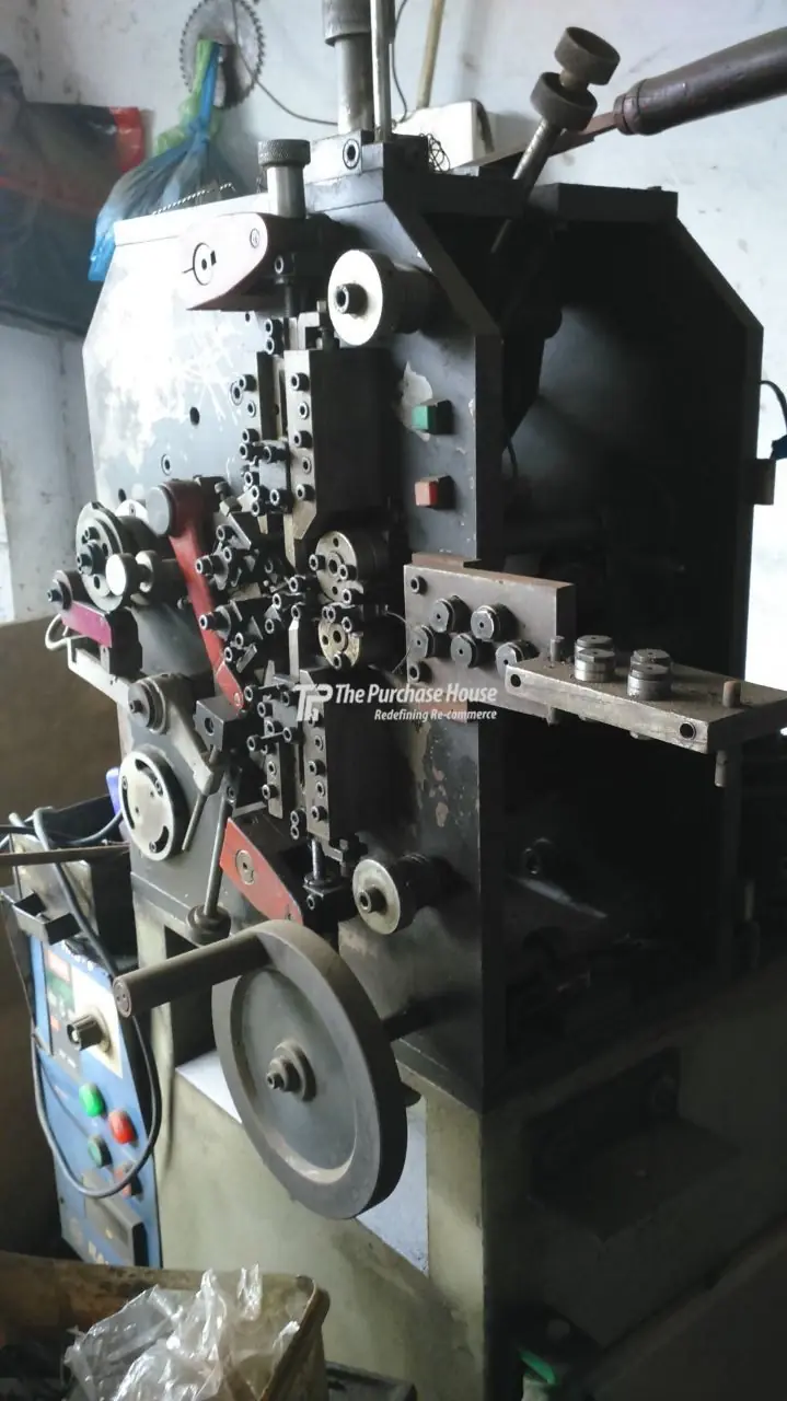 AUTOMATIC SPRING COILING SETUP