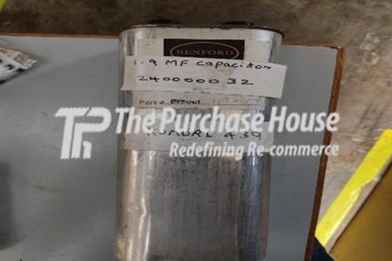 CAPACITOR