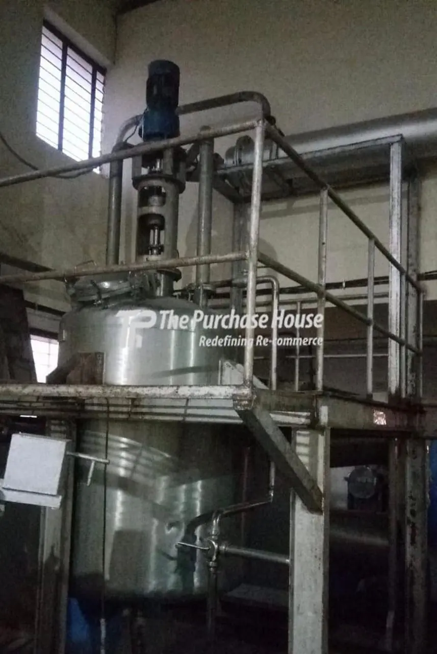 Vacuum Pan for Efficient Sugar and Food Processing