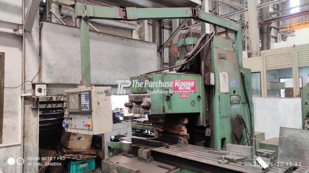CNC MILLING MACHINE