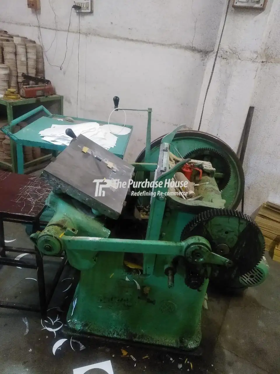 Carton Box Punching Machine for Packaging and Die Cutting