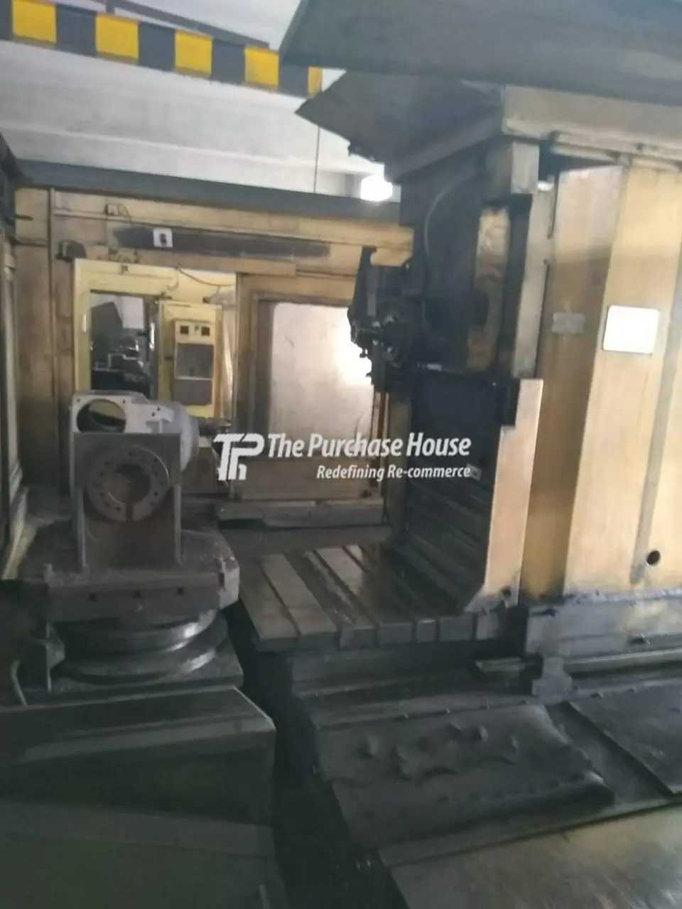 HORIZONTAL MACHINING CENTER (HMC)