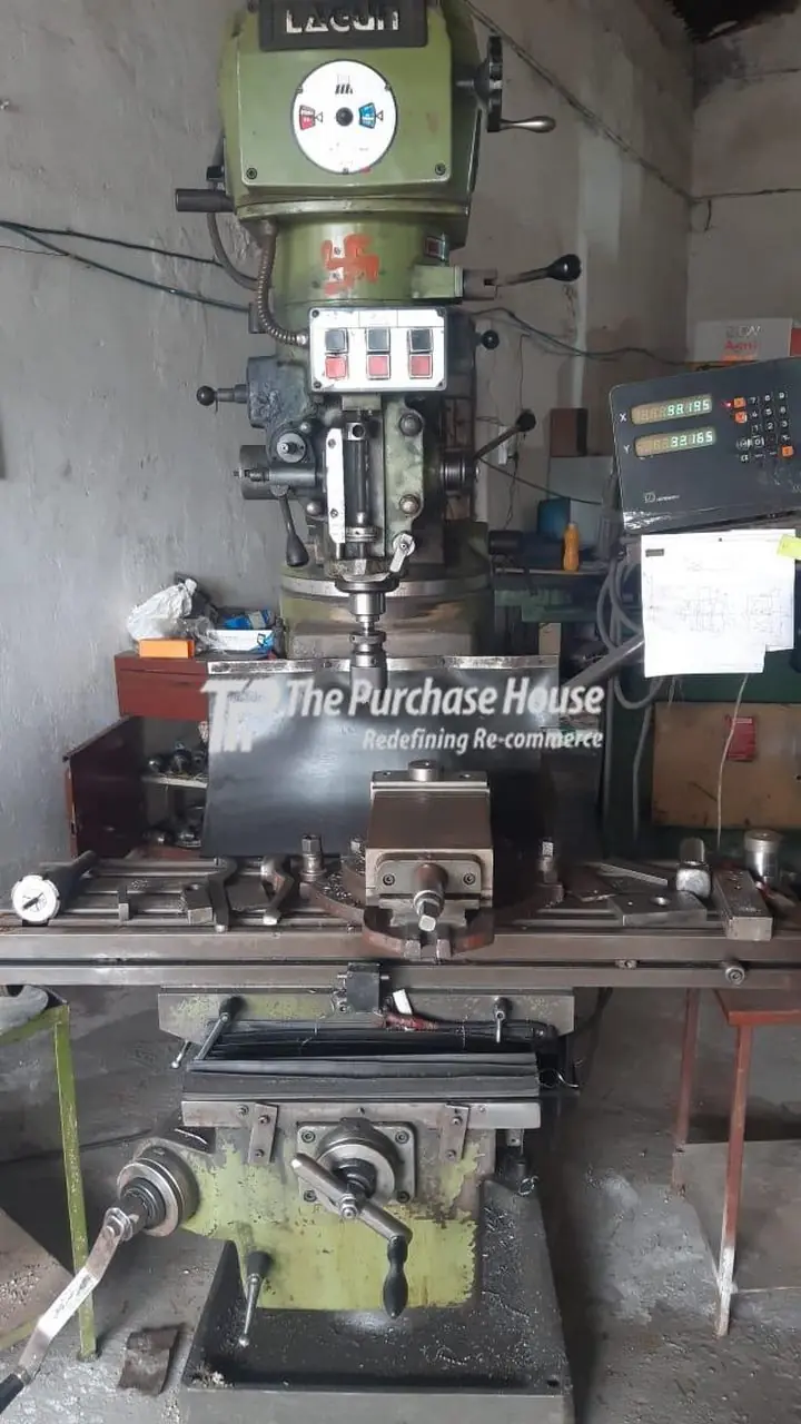 VERTICAL MILLING MACHINE