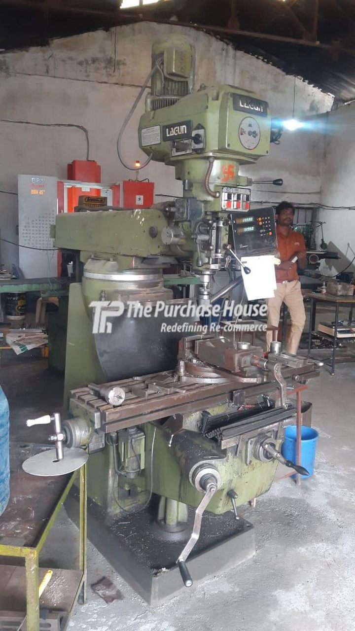 DRO MILLING MACHINE