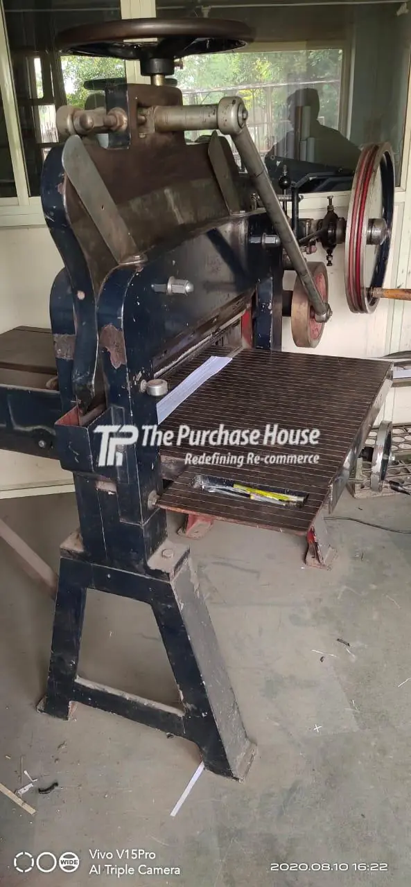 Paper Cutting Machine for Precision Sheet Cutting