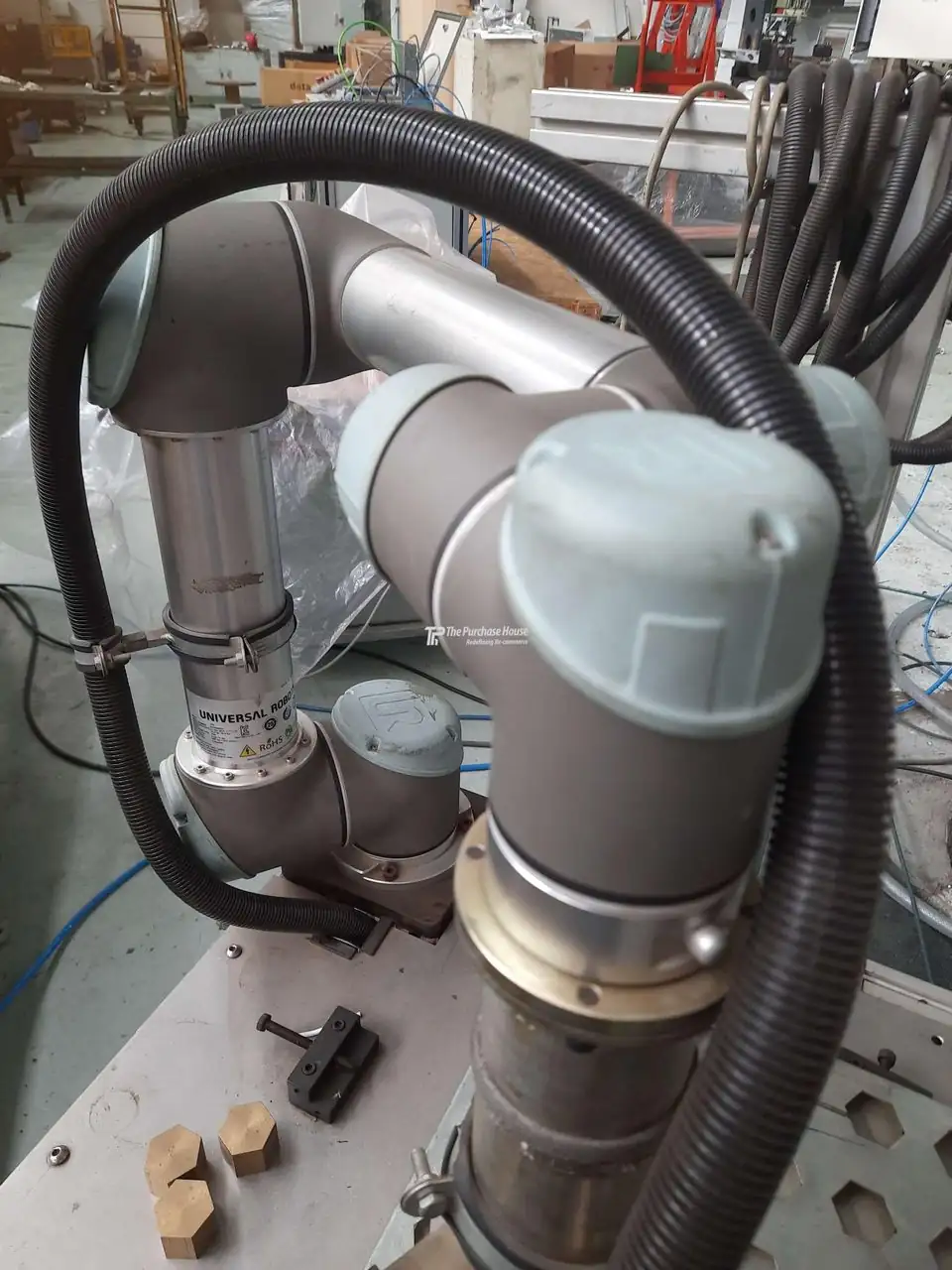 UR Cobot | Universal Robots Collaborative Robot