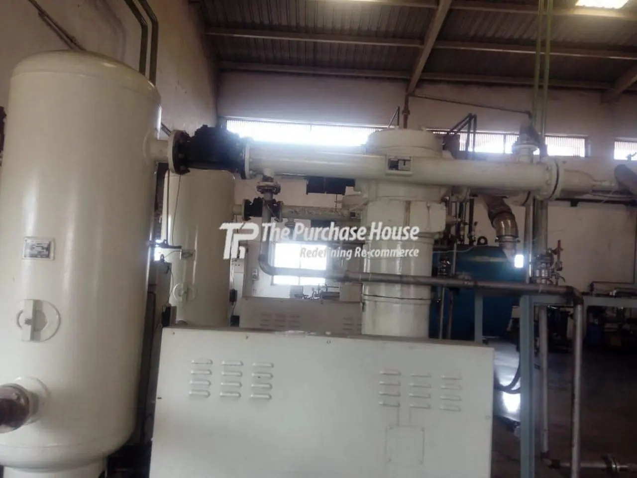 SCREW AIR COMPRESSOR