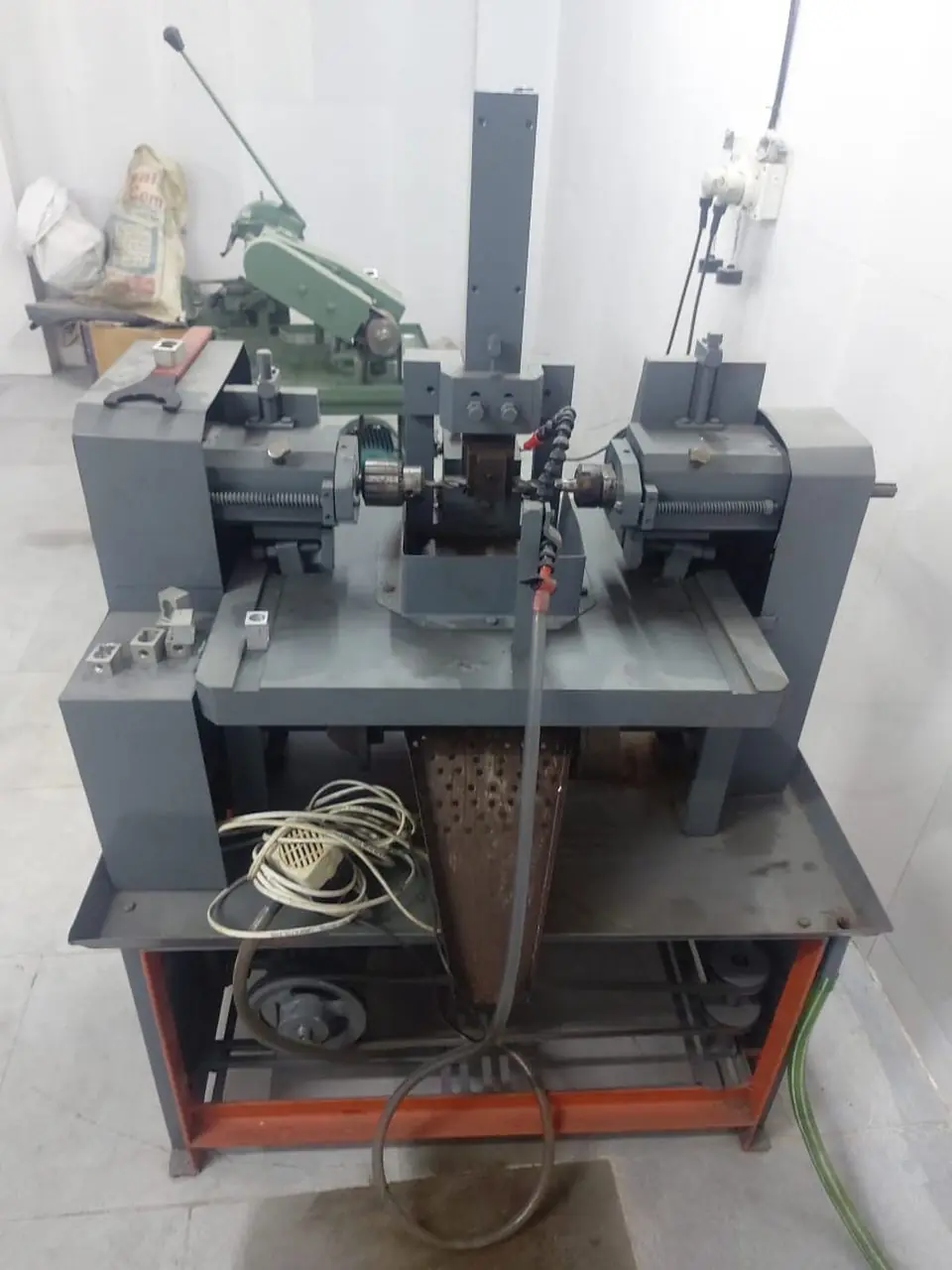 Auto Hole Making Machine | Gujarat Industrial