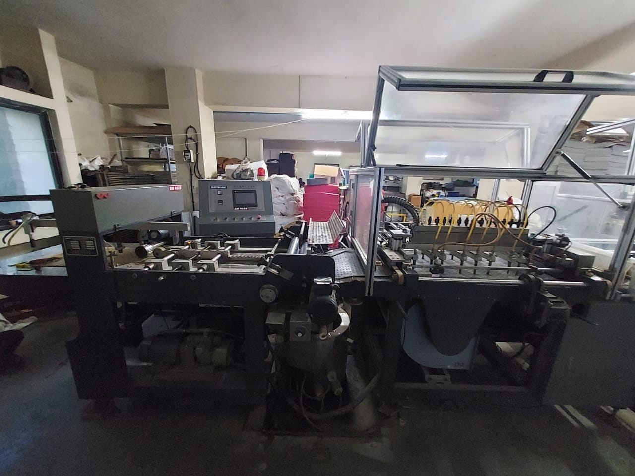 FULLY AUTOMATIC CASE MAKER MACHINE