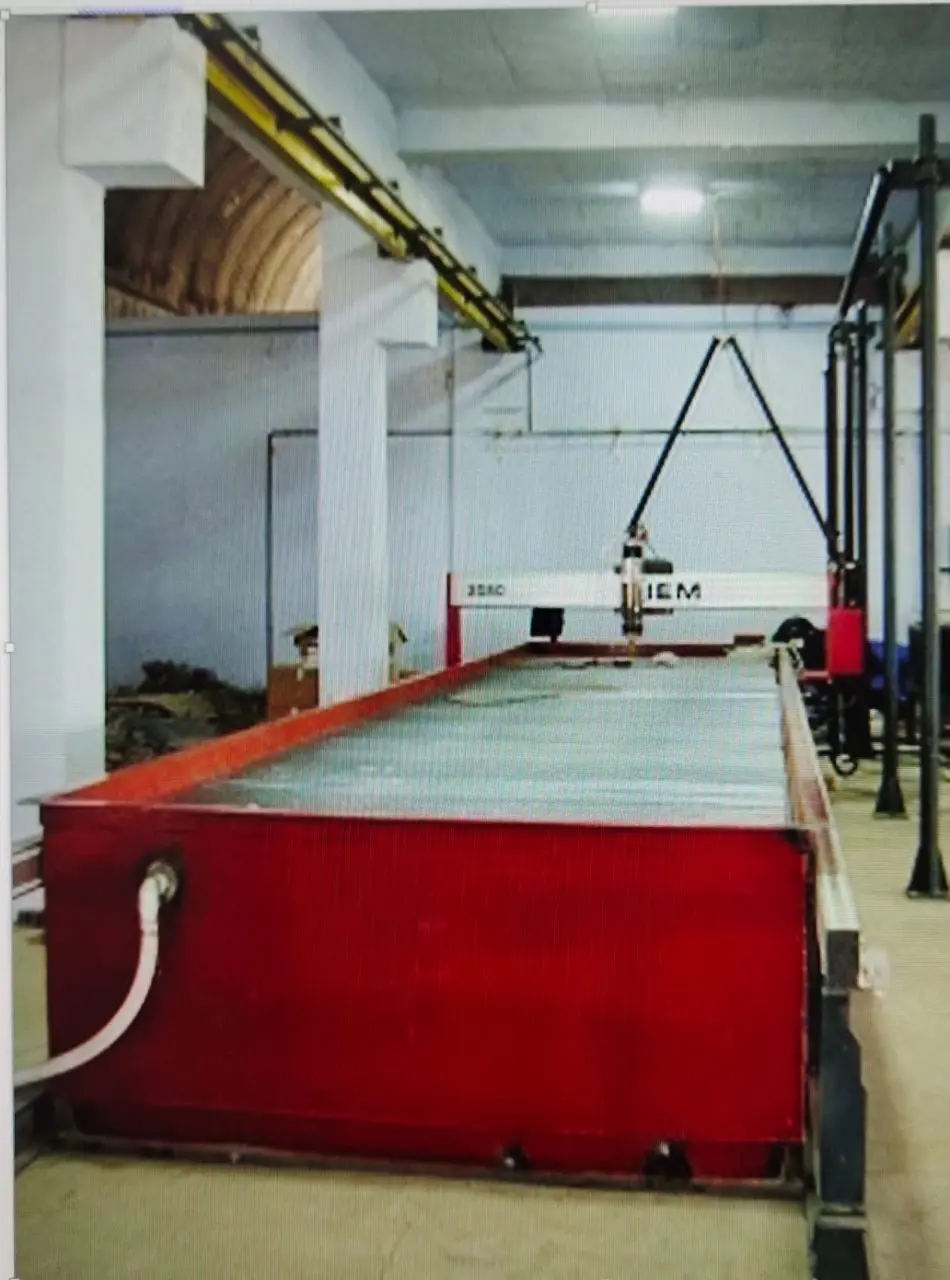 ABRASIVE WATER JET CUTTER MACHINE