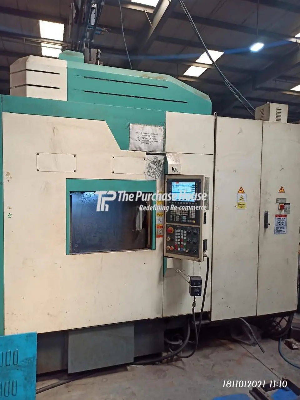 VERTICAL MACHINING CENTER WITH AUTOMATIC PALLET CHANGER (VMC)
