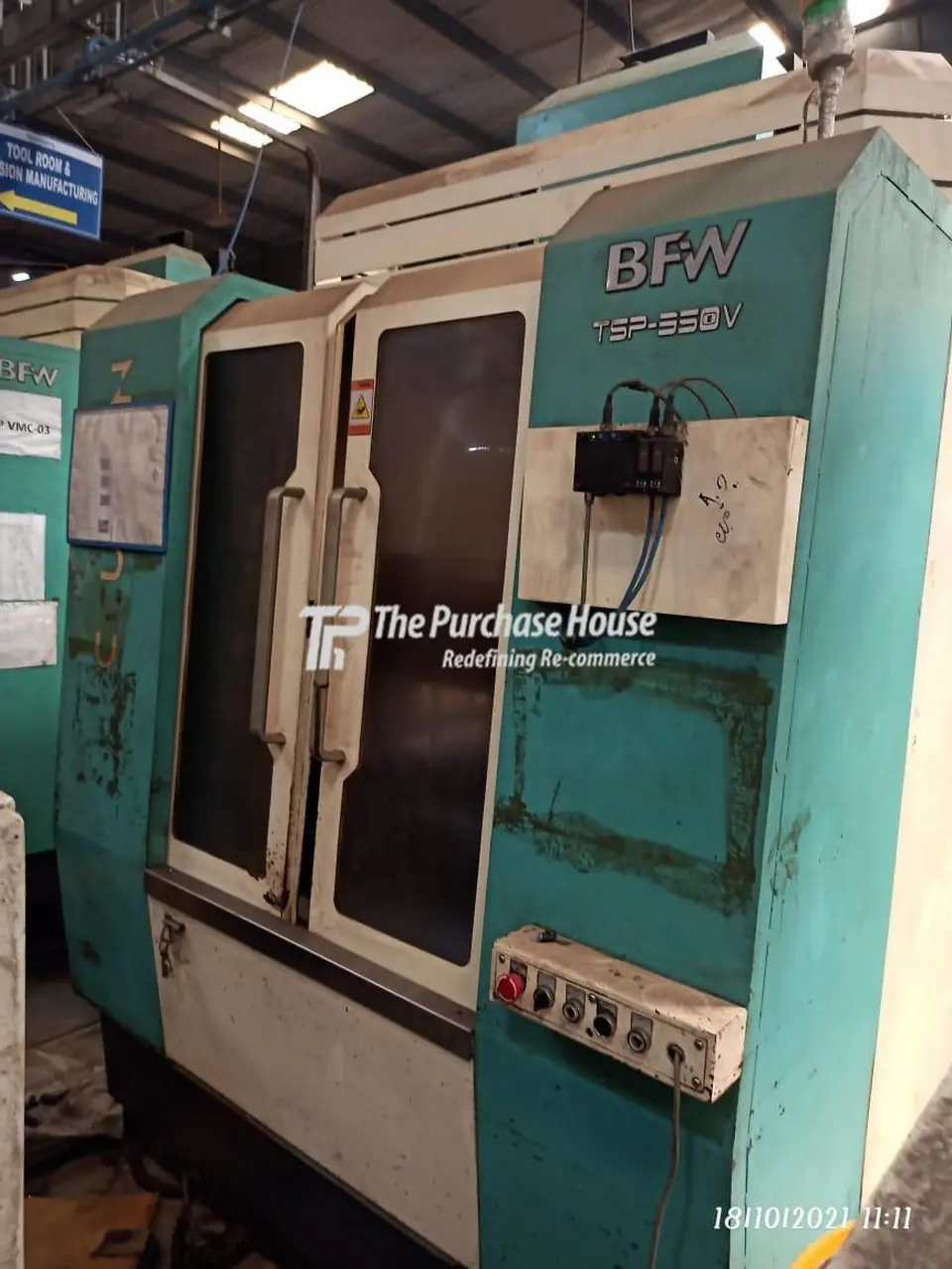 VERTICAL MACHINING CENTER WITH AUTOMATIC PALLET CHANGER (VMC)