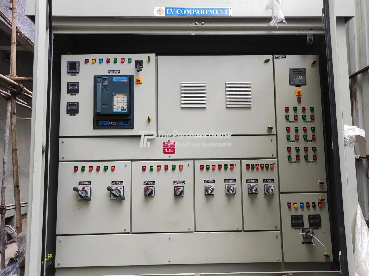 OIL FILLED HERMETICALLY SEALED TRANSFORMER