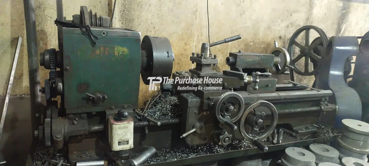 LATHE MACHINE