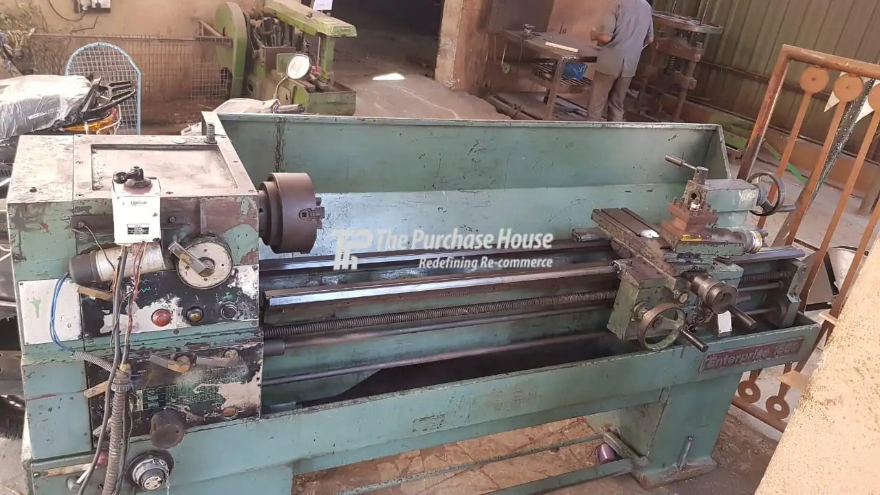 LATHE MACHINE