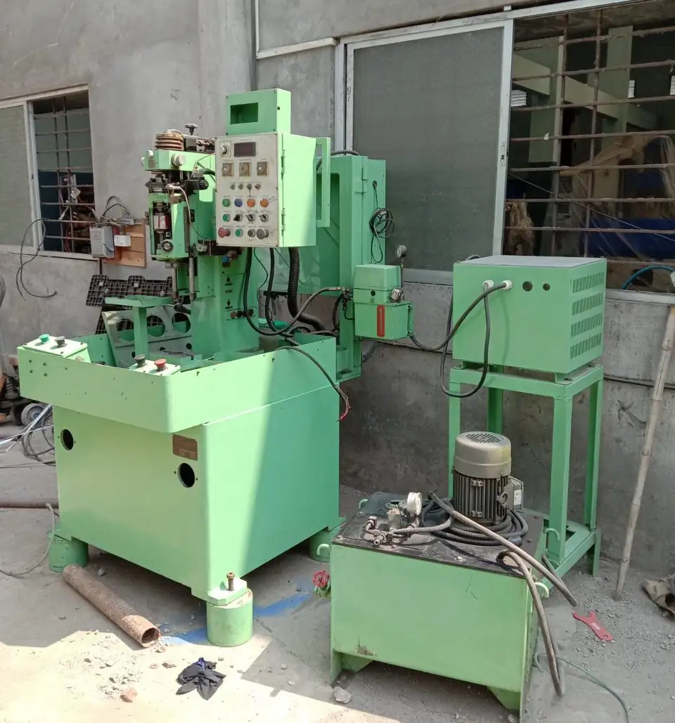Industrial Vertical Honing Machine Application