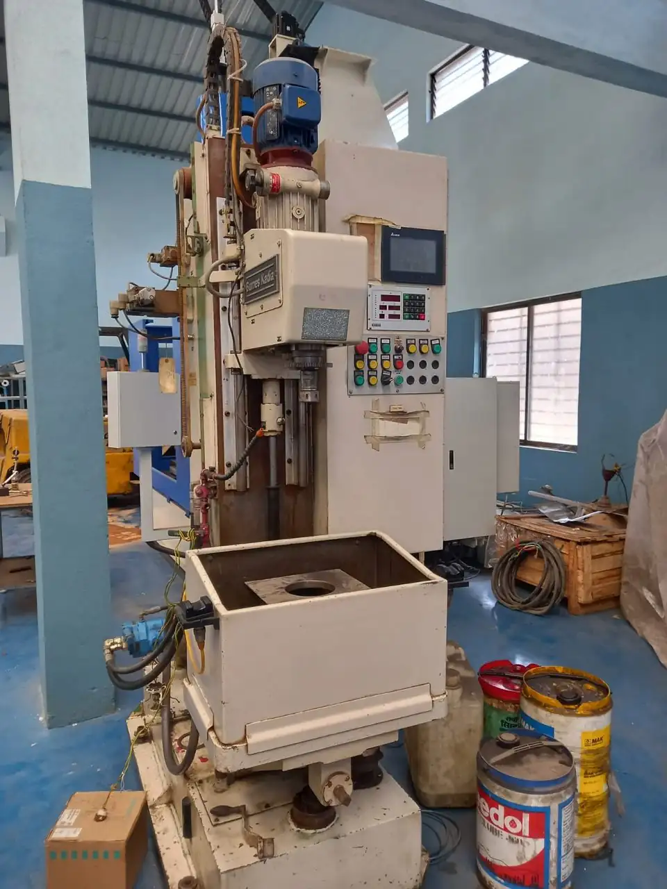 Industrial Vertical Honing Machine Application