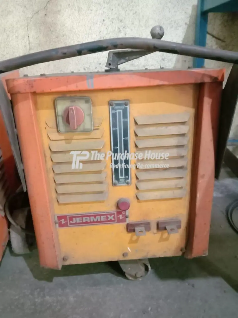 ARC WELDING MACHINE