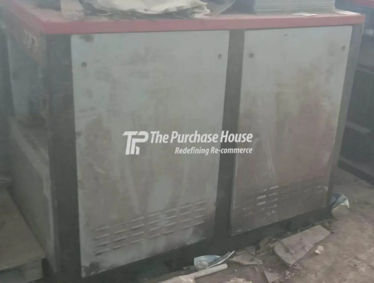 SCREW AIR COMPRESSOR