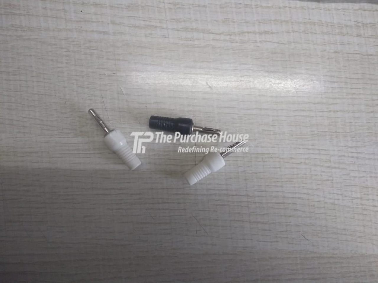 BANANA PLUG CONNECTOR