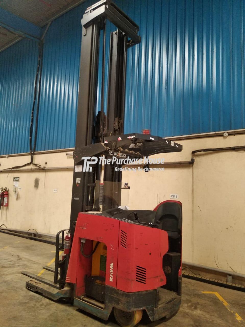 SINGLE DEEP REACH TRUCK