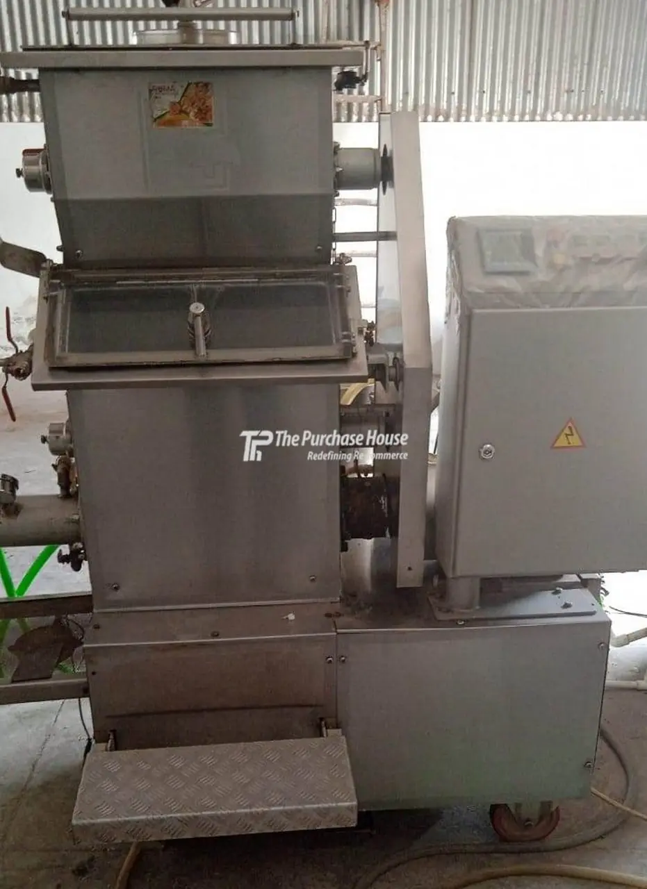 Pasta Extruder Machine, Capacity(kg/hr): 70