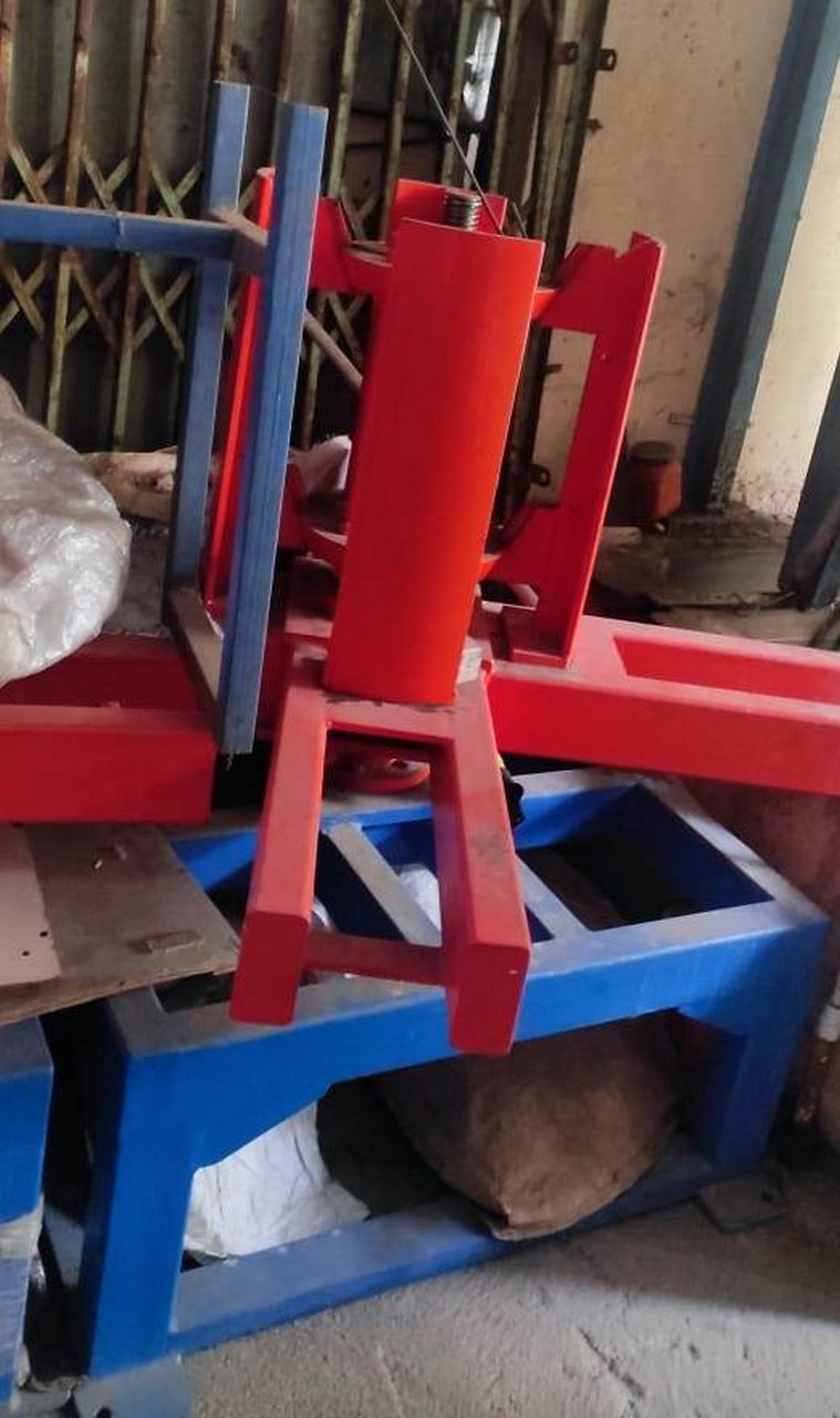 LAMINATION COIL DECOILER