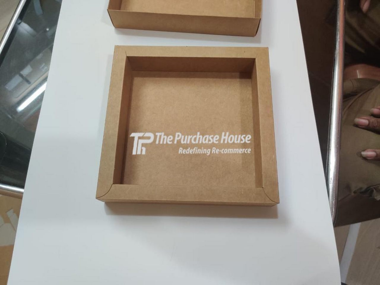 VIRGIN KRAFT PAPER BOX
