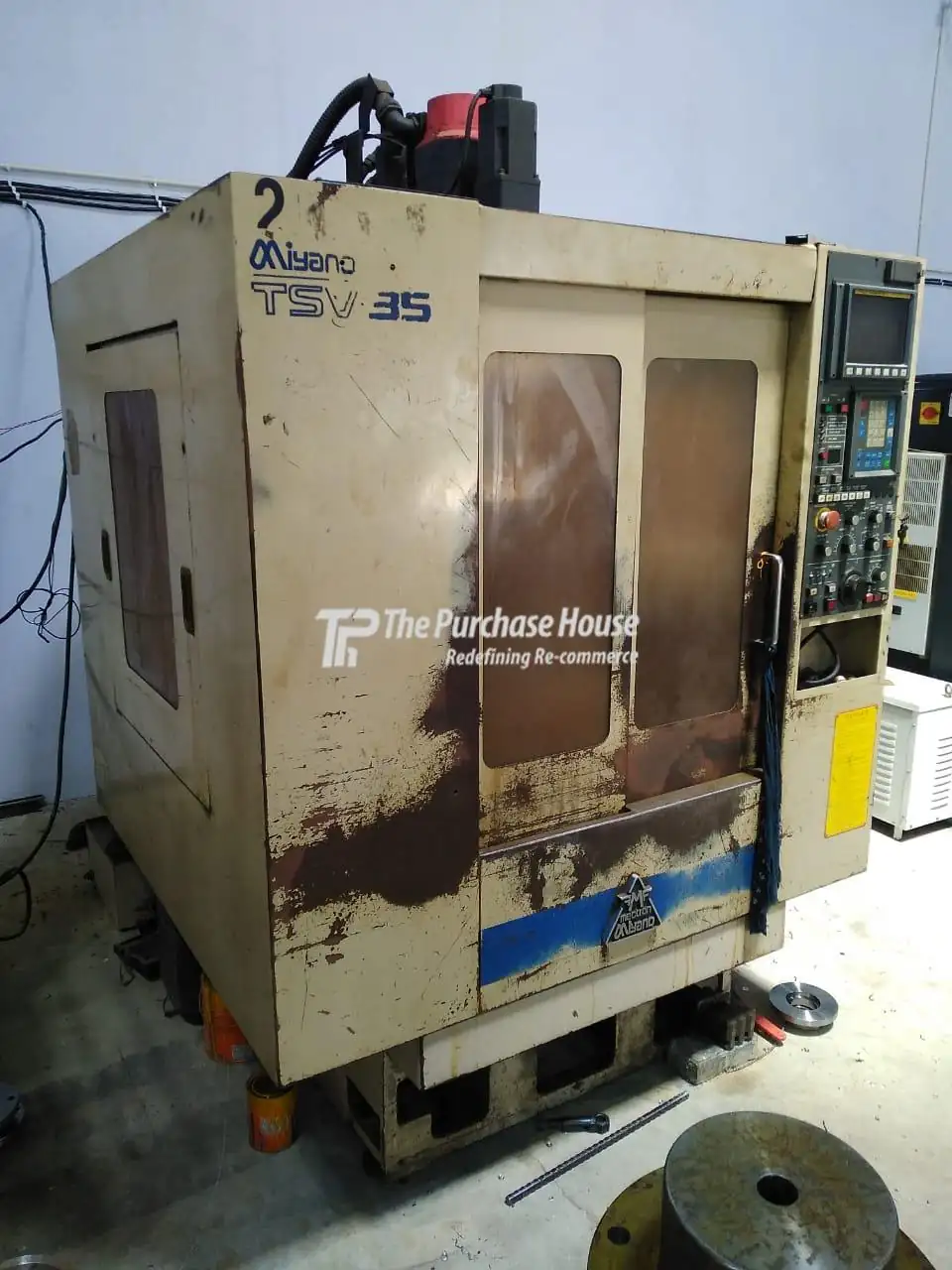 VERTICAL MACHINING CENTER (VMC)