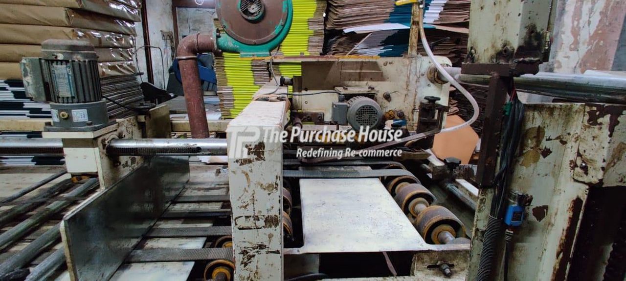 CARTON BOX SIDE PASTING MACHINE