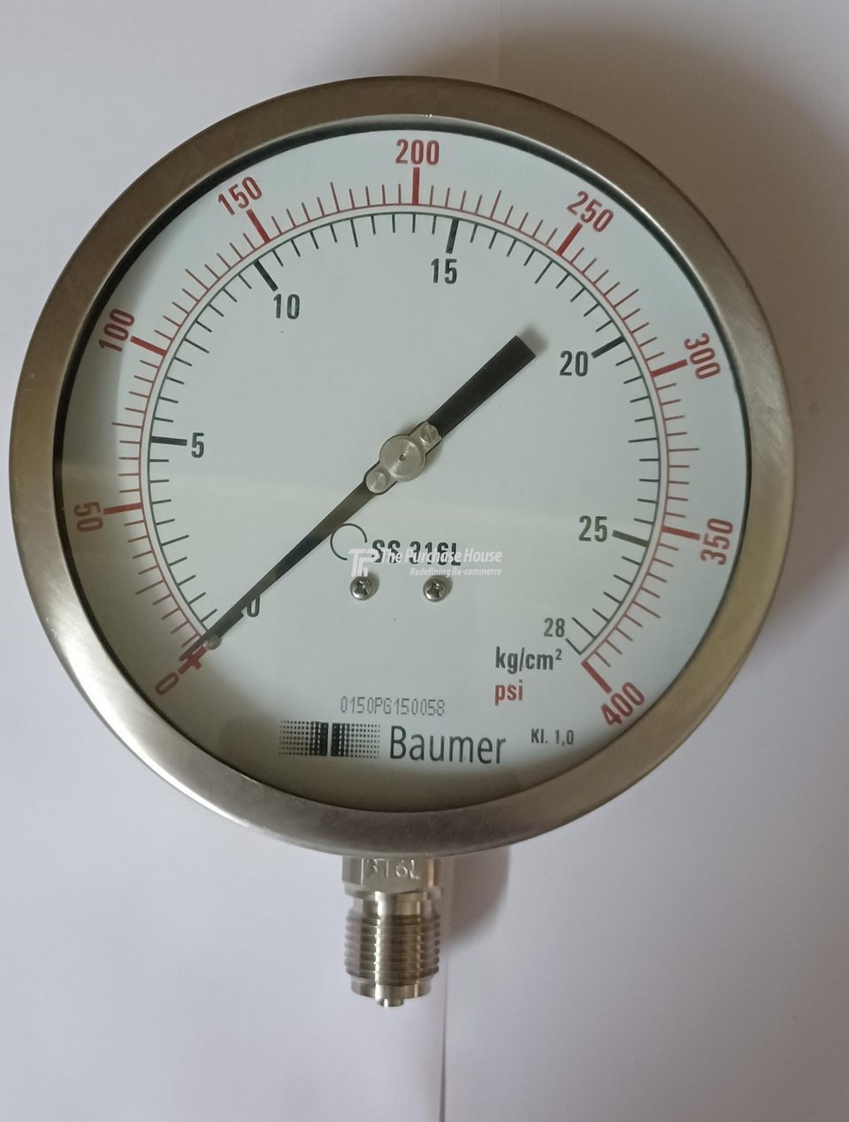 PRESSURE GAUGE
