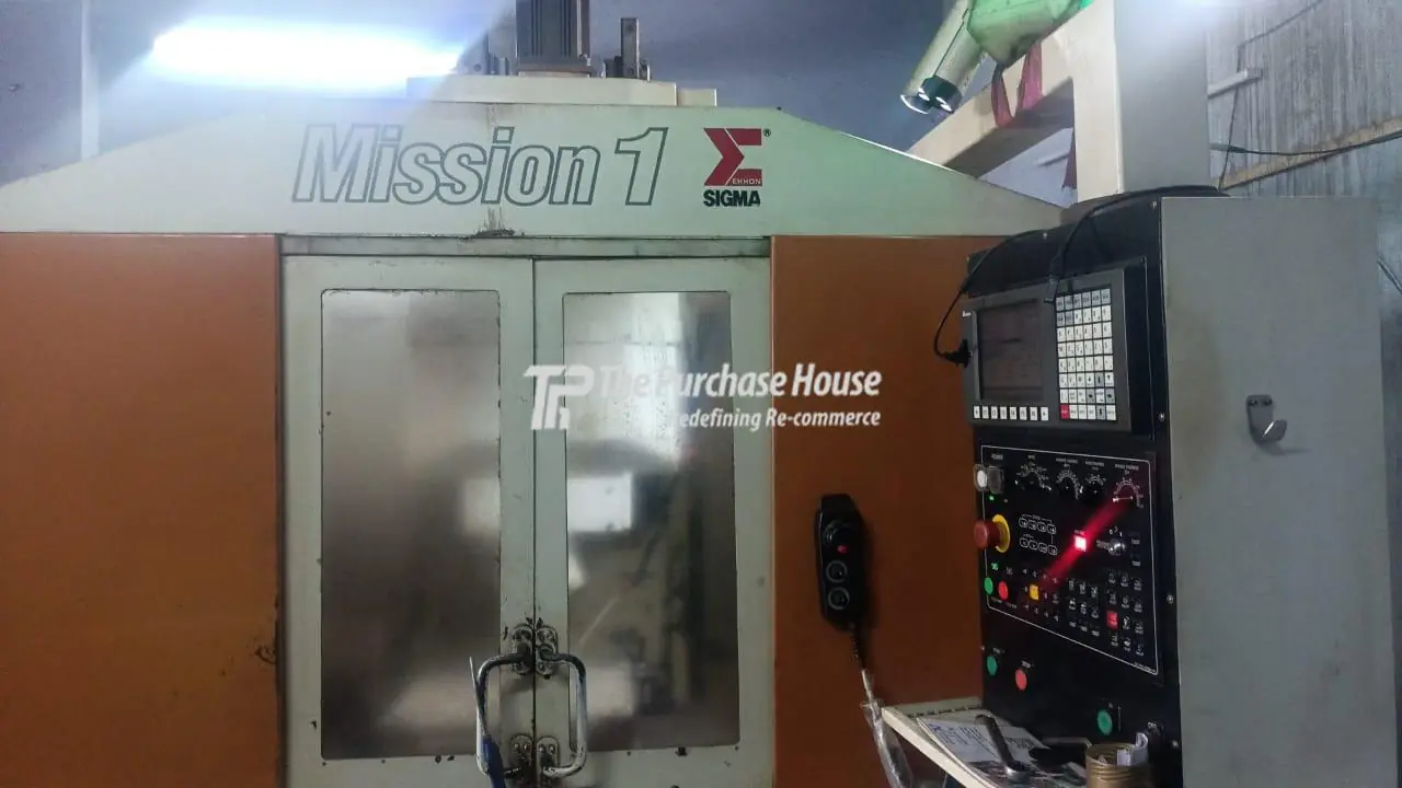 VERTICAL MACHINING CENTER (VMC)