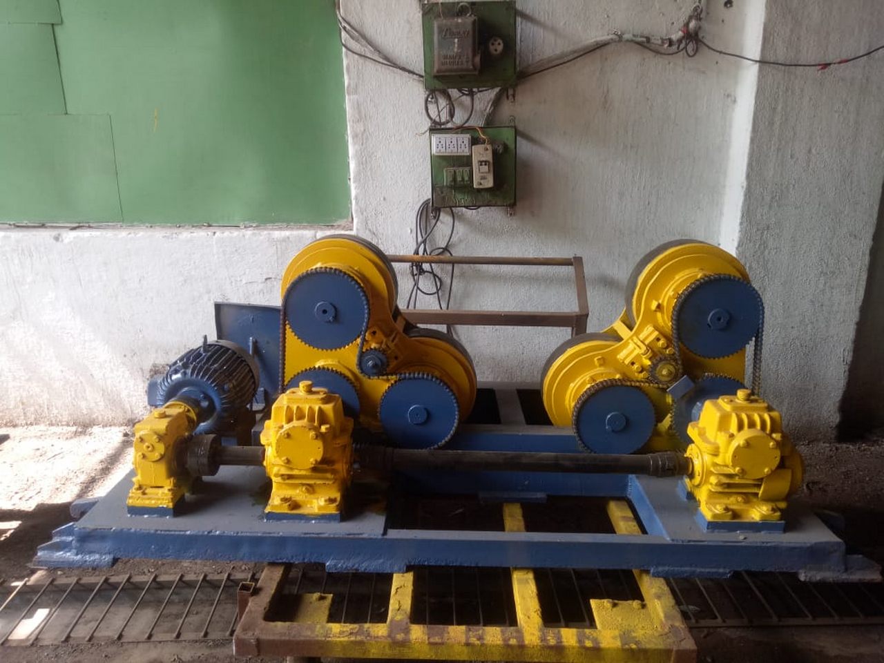 ROTARY WELDING ROLLER