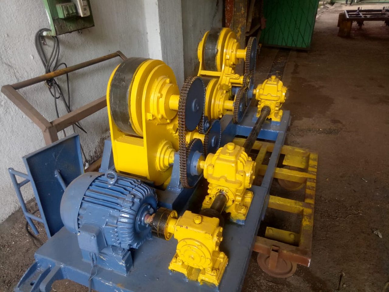 ROTARY WELDING ROLLER