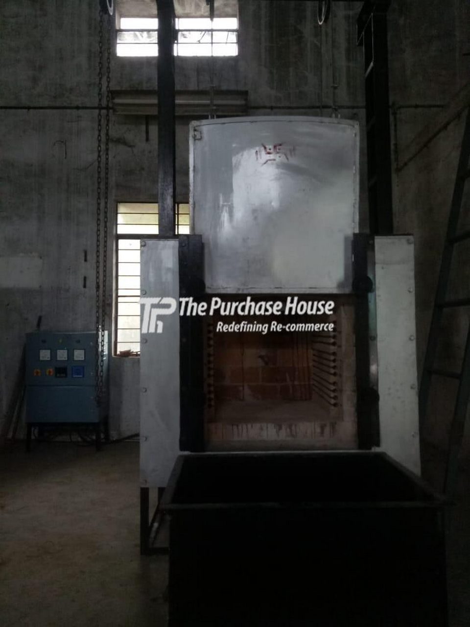 HEAT TREATMENT FURNACE