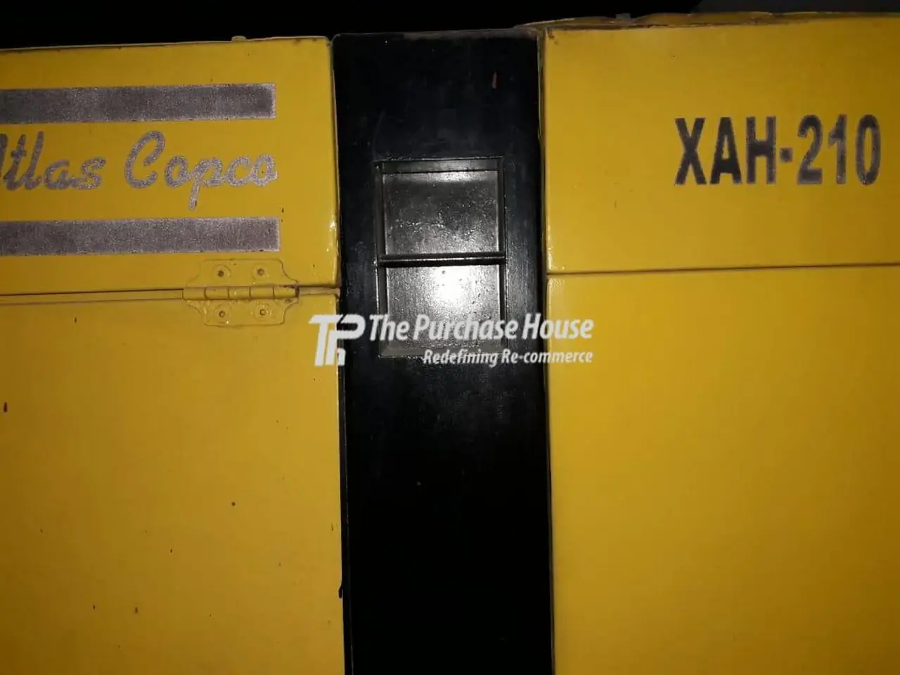 Screw Air Compressor | Efficient Industrial Solution