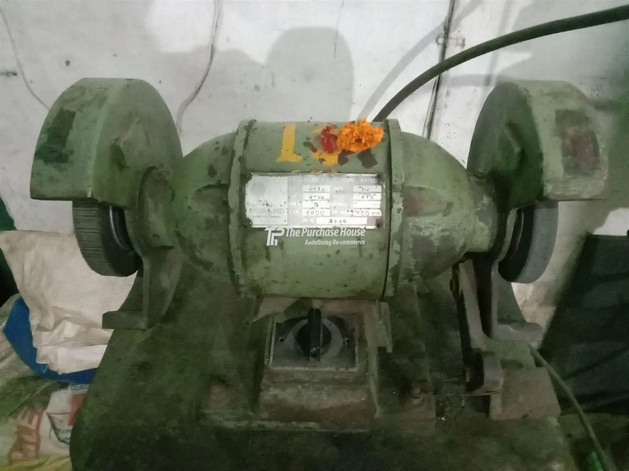 BENCH GRINDER