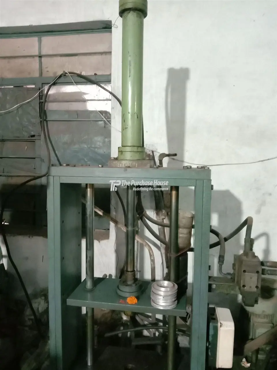 Industrial Vertical Broaching Machine for Precision Work