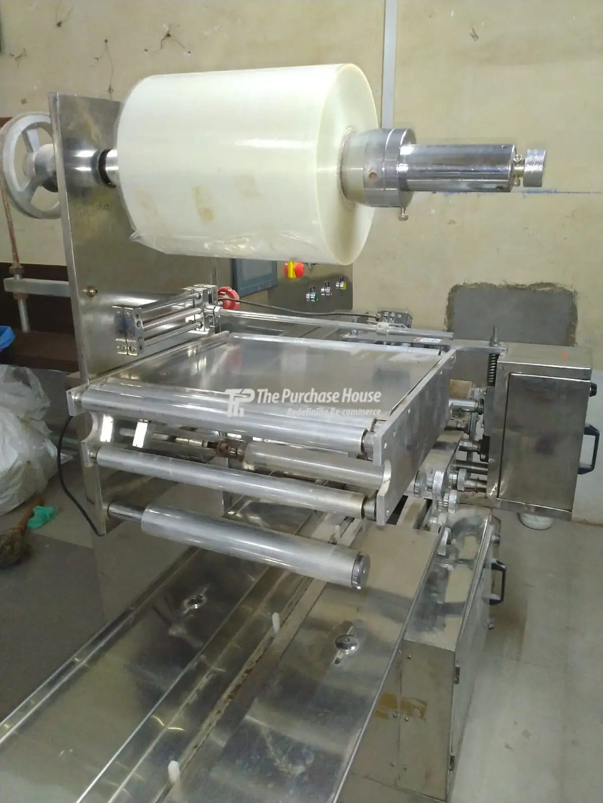 Pouch Making and Packing Machine for Retail and Industry