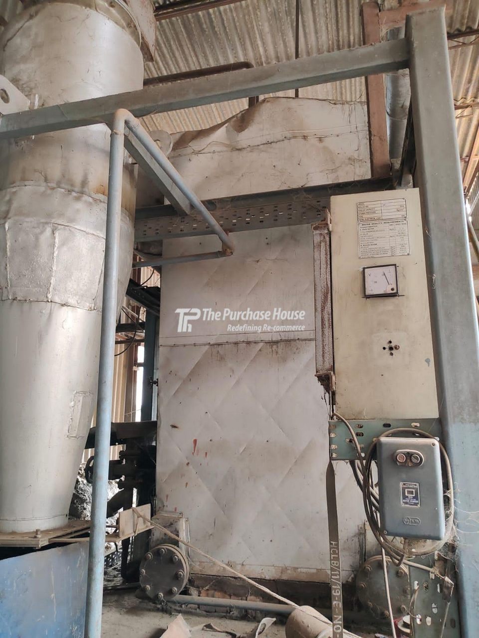 HORIZONTAL MULTITUBULAR SHELL TYPE SMOKE TUBE WITH WATER WALL FURNACE BOILER