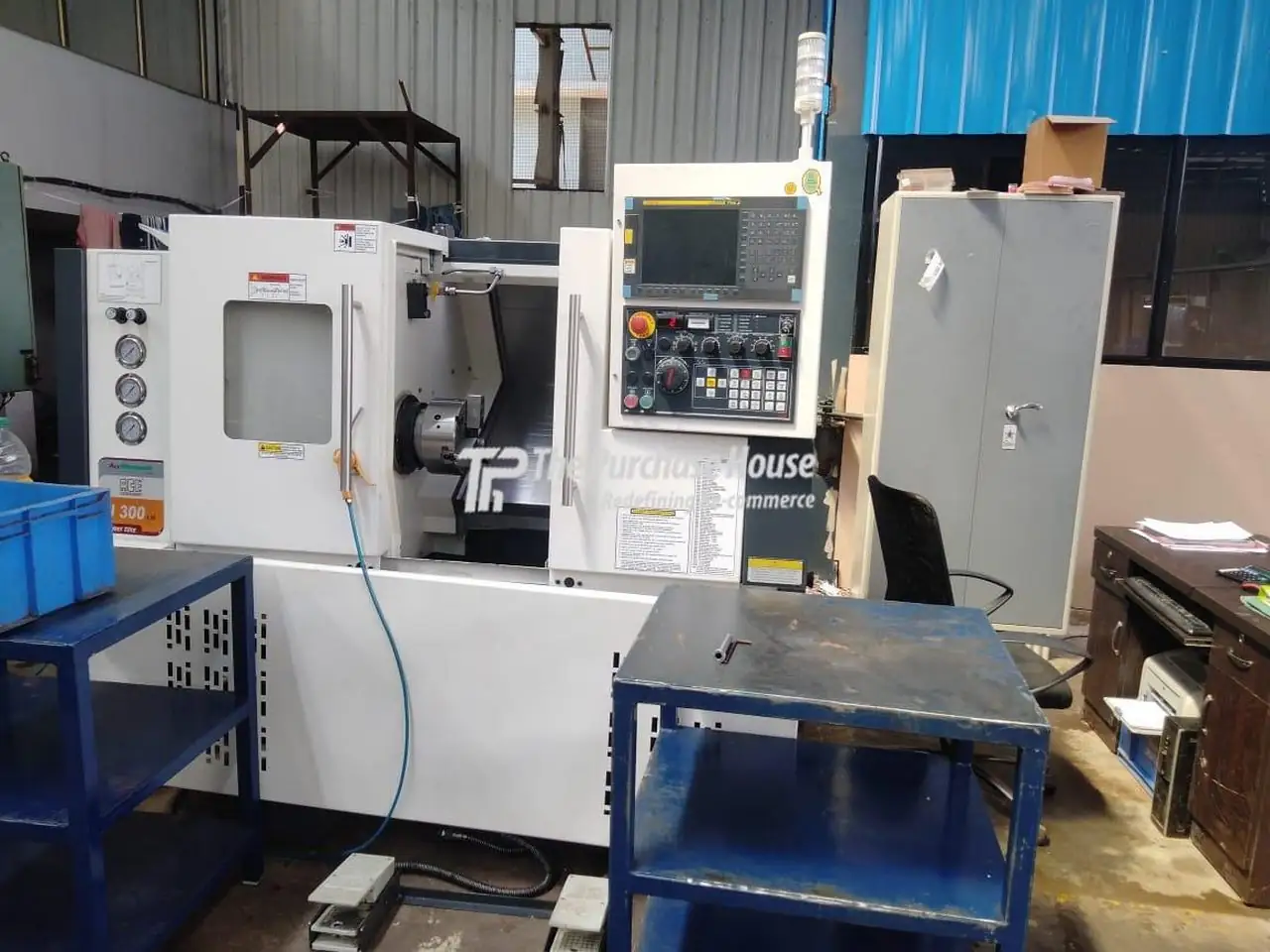 Turninng Machine CNC TURNING MACHINE